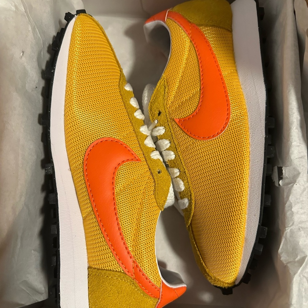Nike LD-1000 SP University Gold Safety Orange